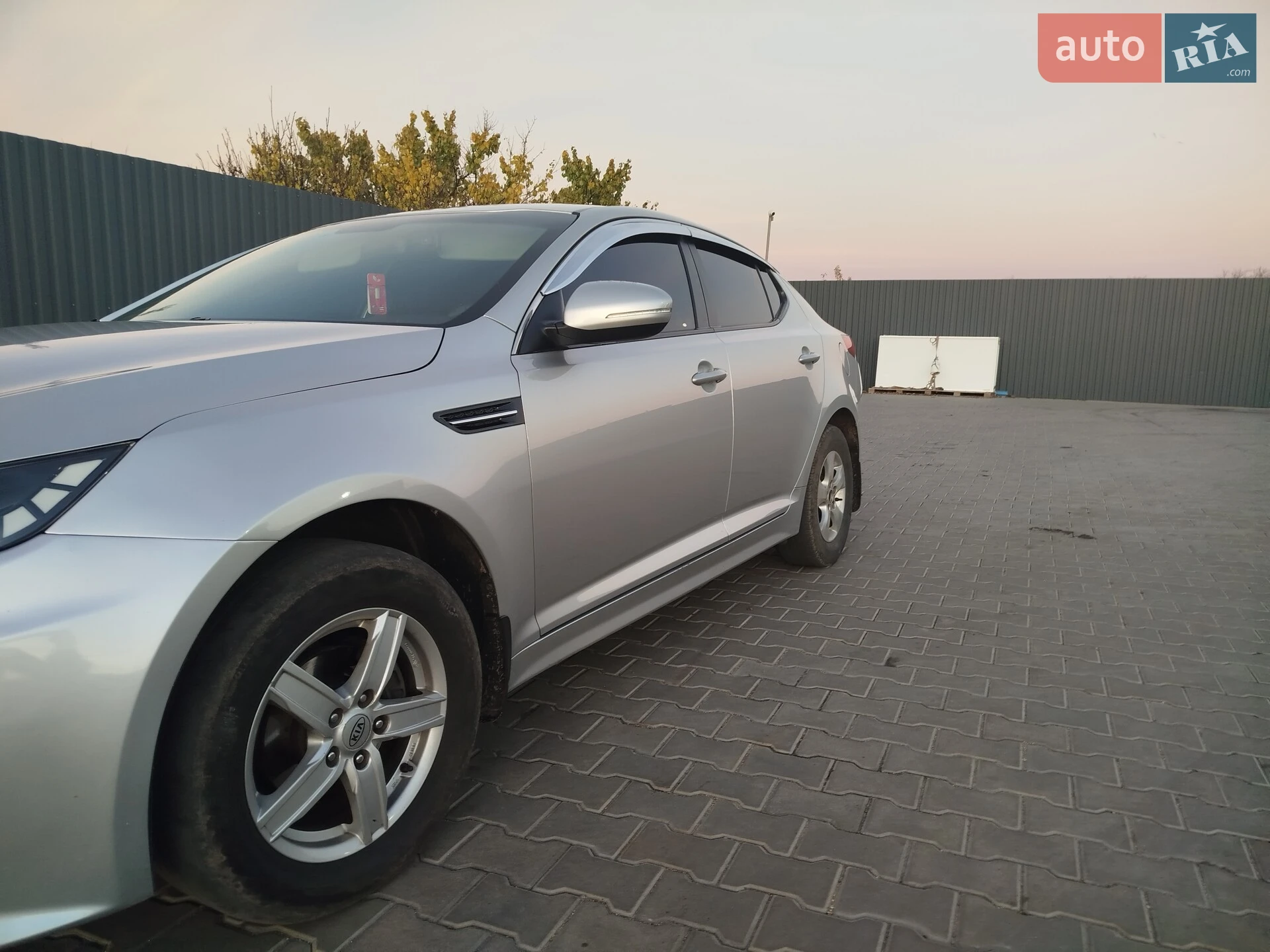 2012 Kia K5 - фото 1