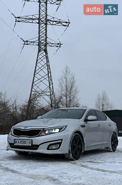 Седан Kia K5 2014 в Києві