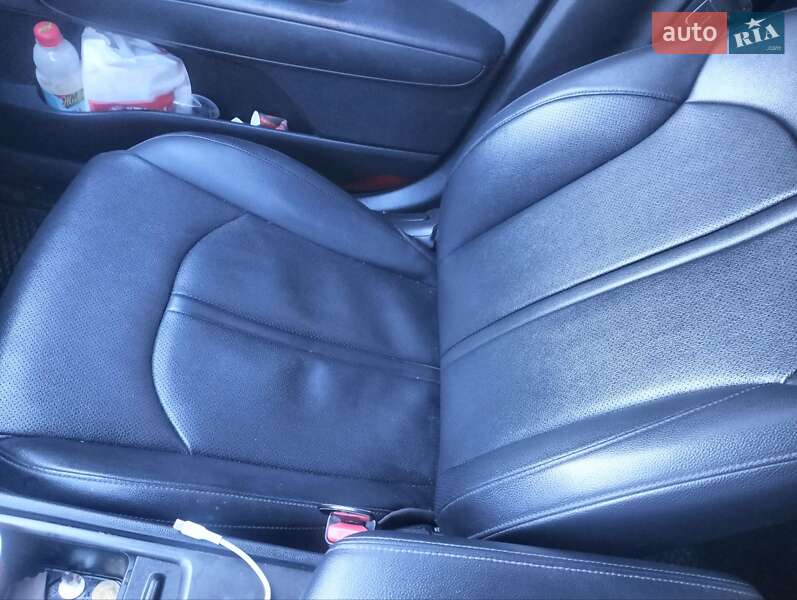 Седан Kia K5 2016 в Харькове