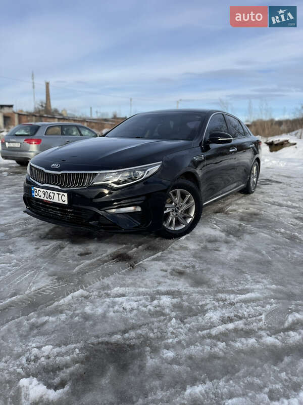 Kia K5 2019