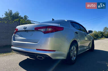 Седан Kia K5 2013 в Кривом Роге