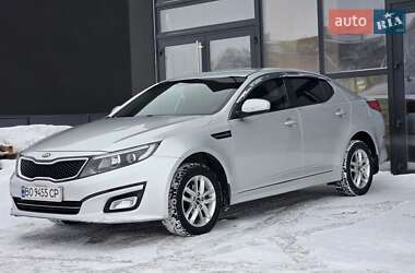 Седан Kia K5 2013 в Тернополе