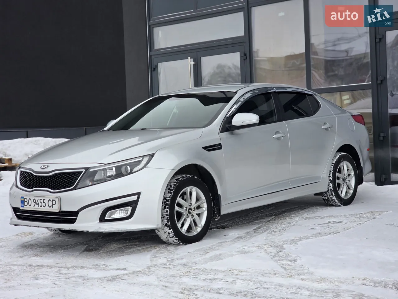 2012 Kia K5 - мініатюра 11