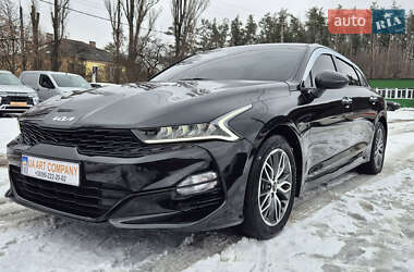 Седан Kia K5 2022 в Києві