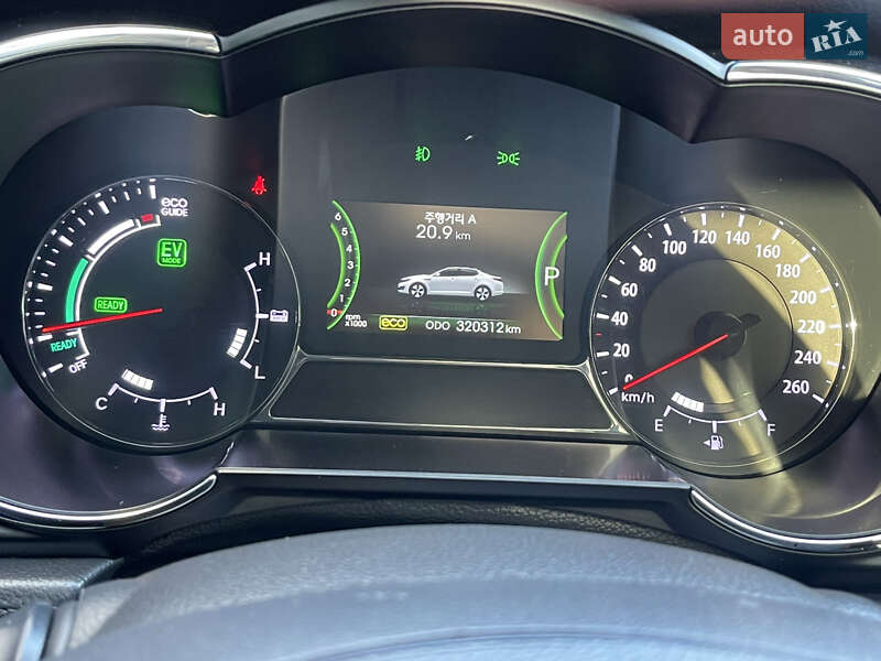 Седан Kia K5 2011 в Киеве