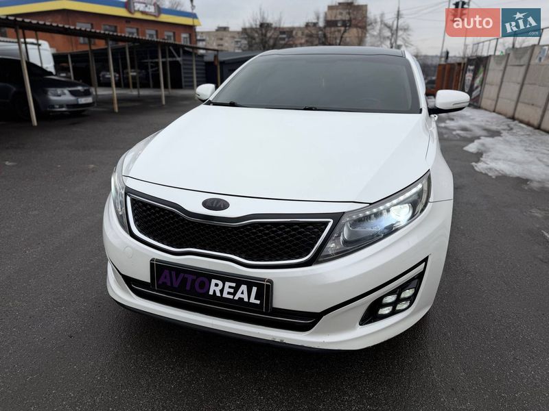 Седан Kia K5 2013 в Кривом Роге