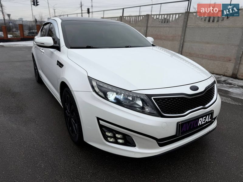 Седан Kia K5 2013 в Кривом Роге