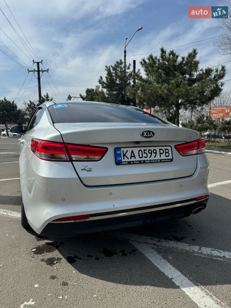 Седан Kia K5 2017 в Одесі
