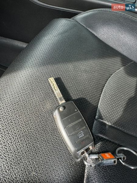 Седан Kia K5 2017 в Одесі