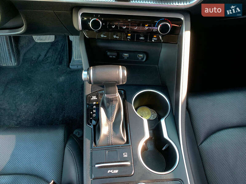 Седан Kia K5 2020 в Виннице