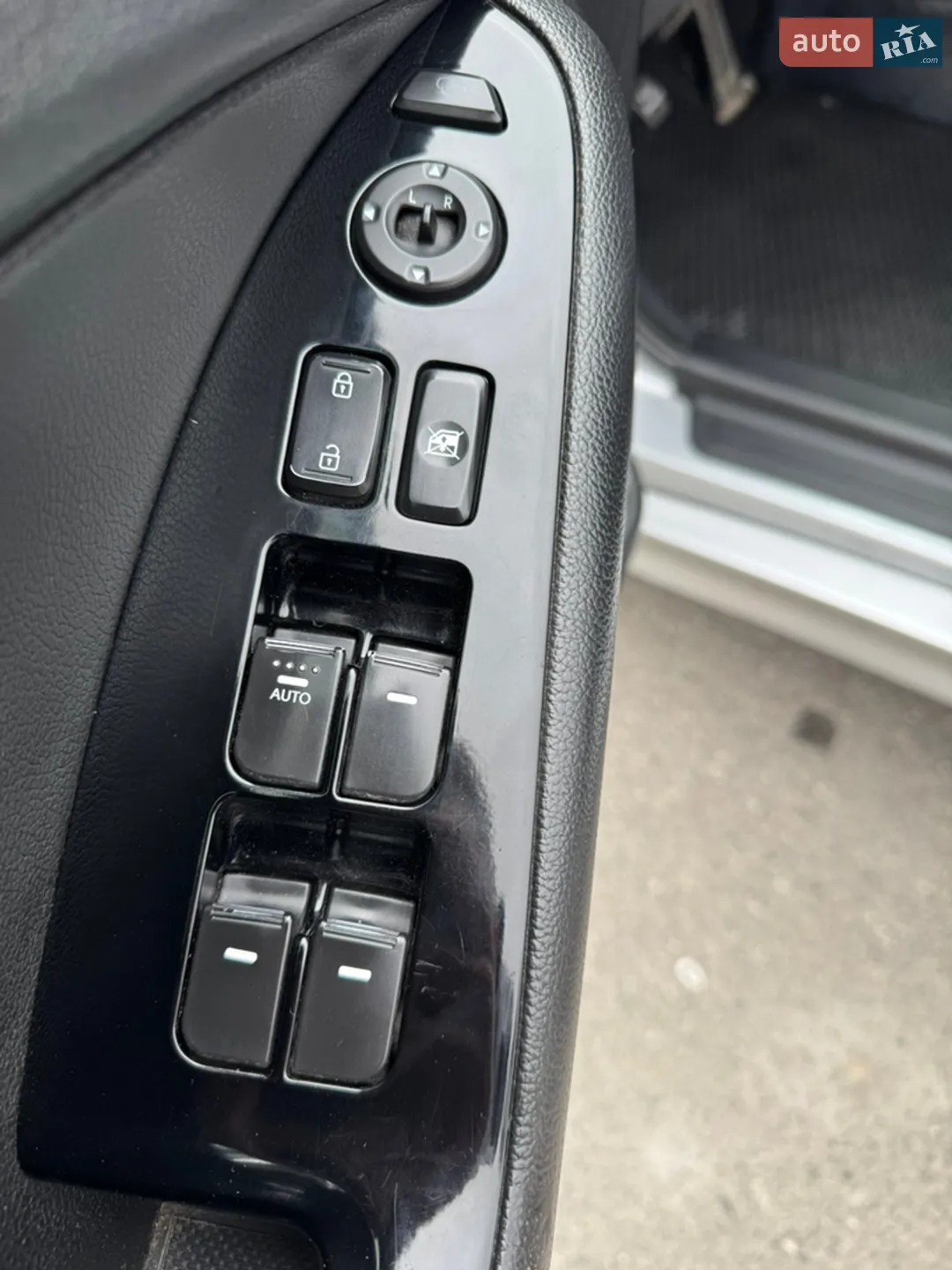 2015 Kia K5 - мініатюра 15