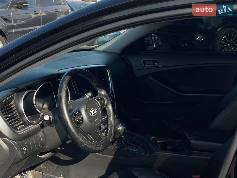 Седан Kia K5 2013 в Киеве