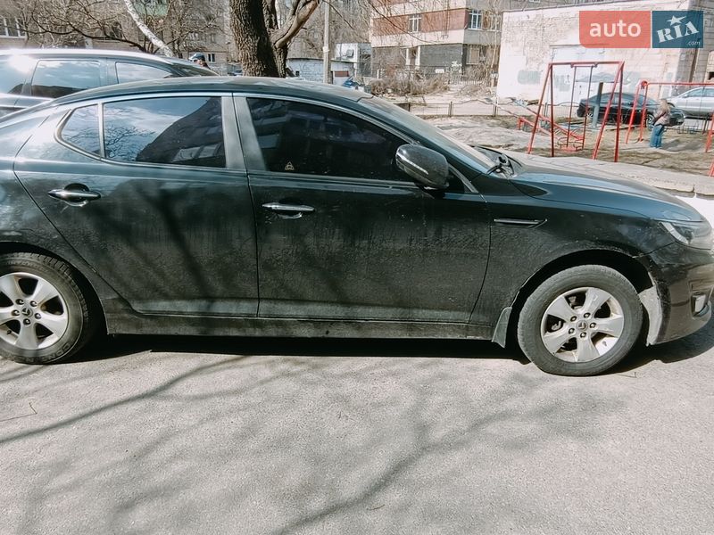 Седан Kia K5 2014 в Киеве фото 2 Седан Kia K5 2014 в Киеве