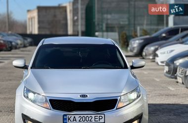 Седан Kia K5 2011 в Києві