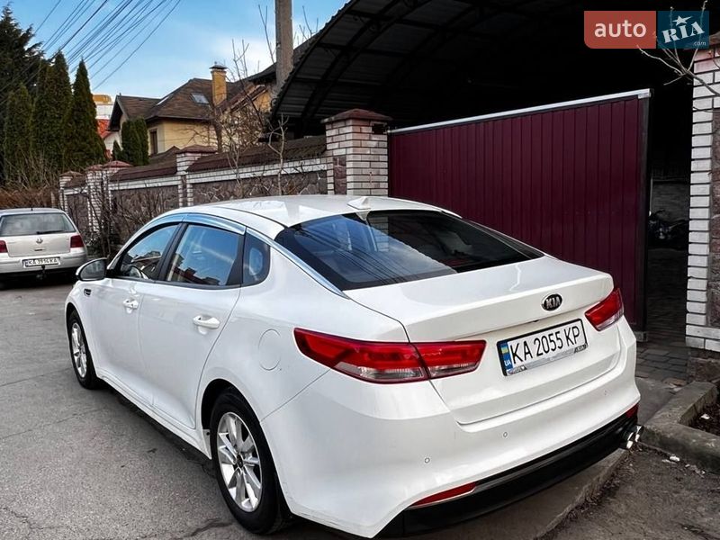 Седан Kia K5 2015 в Киеве фото 4 Седан Kia K5 2015 в Киеве