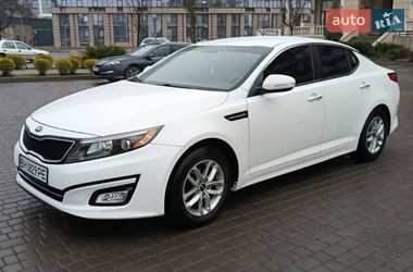 Седан Kia K5 2014 в Одесі