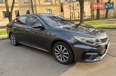 Седан Kia K5 2019 в Миколаєві