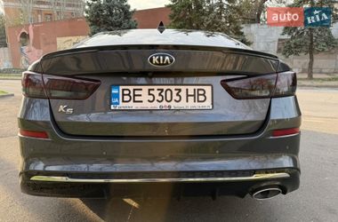 Седан Kia K5 2019 в Миколаєві