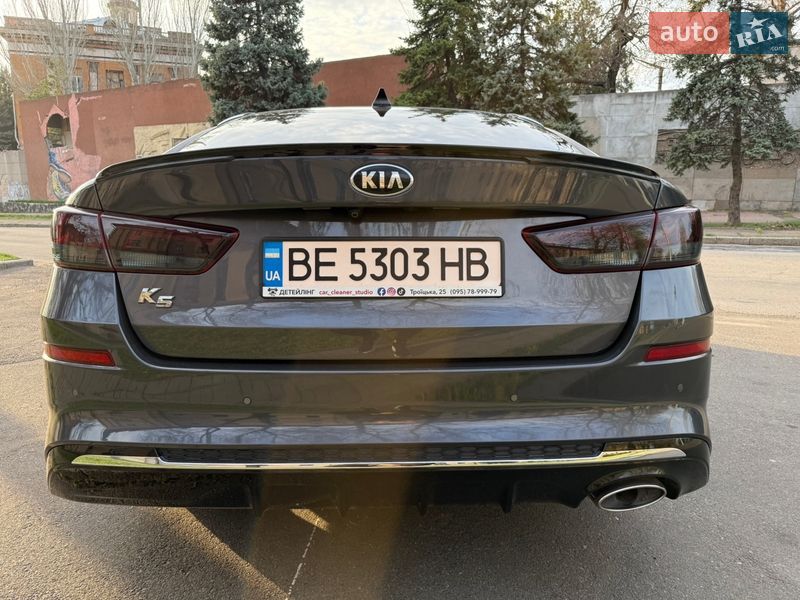 Седан Kia K5 2019 в Миколаєві