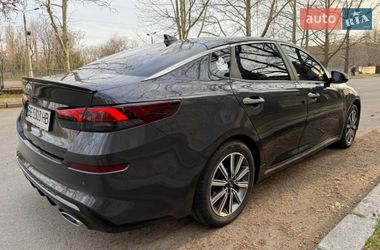 Седан Kia K5 2019 в Миколаєві
