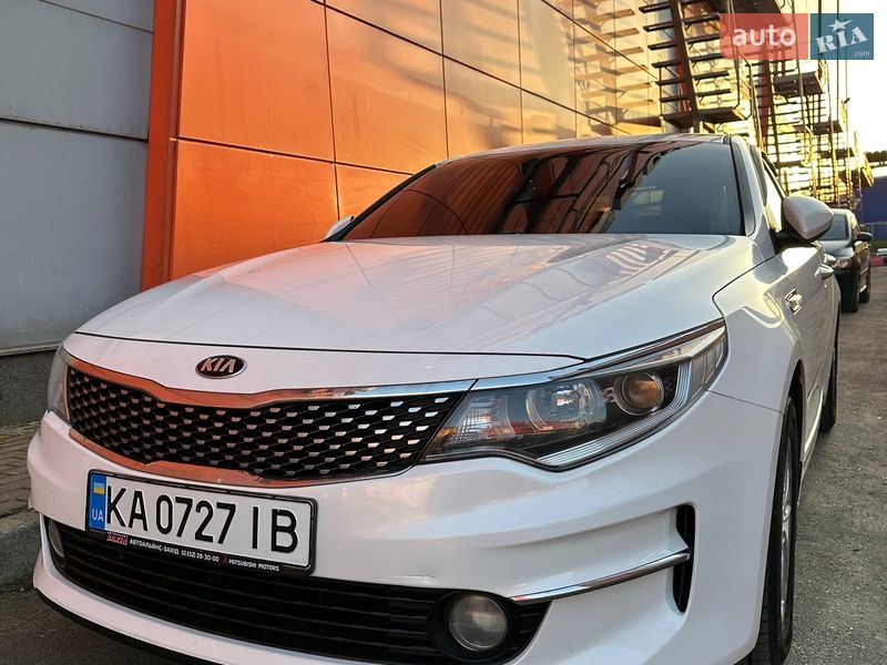 Седан Kia K5 2016 в Києві фото 72 Седан Kia K5 2016 в Києві