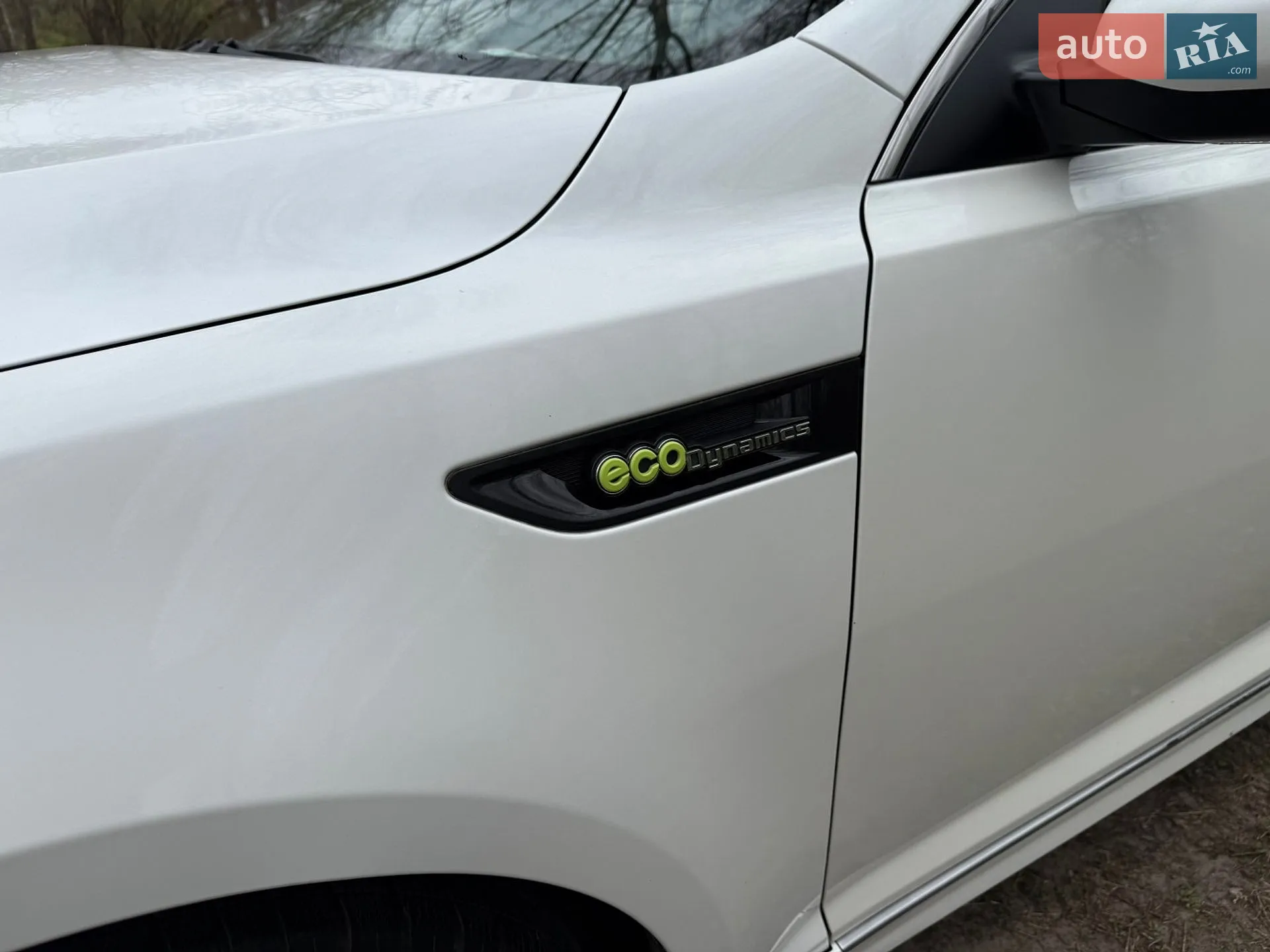 2011 Kia K5 - мініатюра 9
