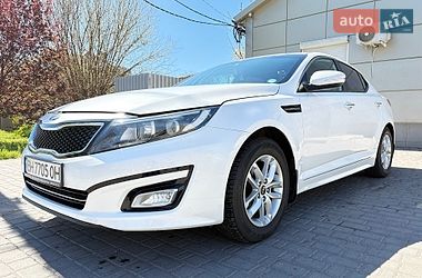 Седан Kia K5 2014 в Одесі