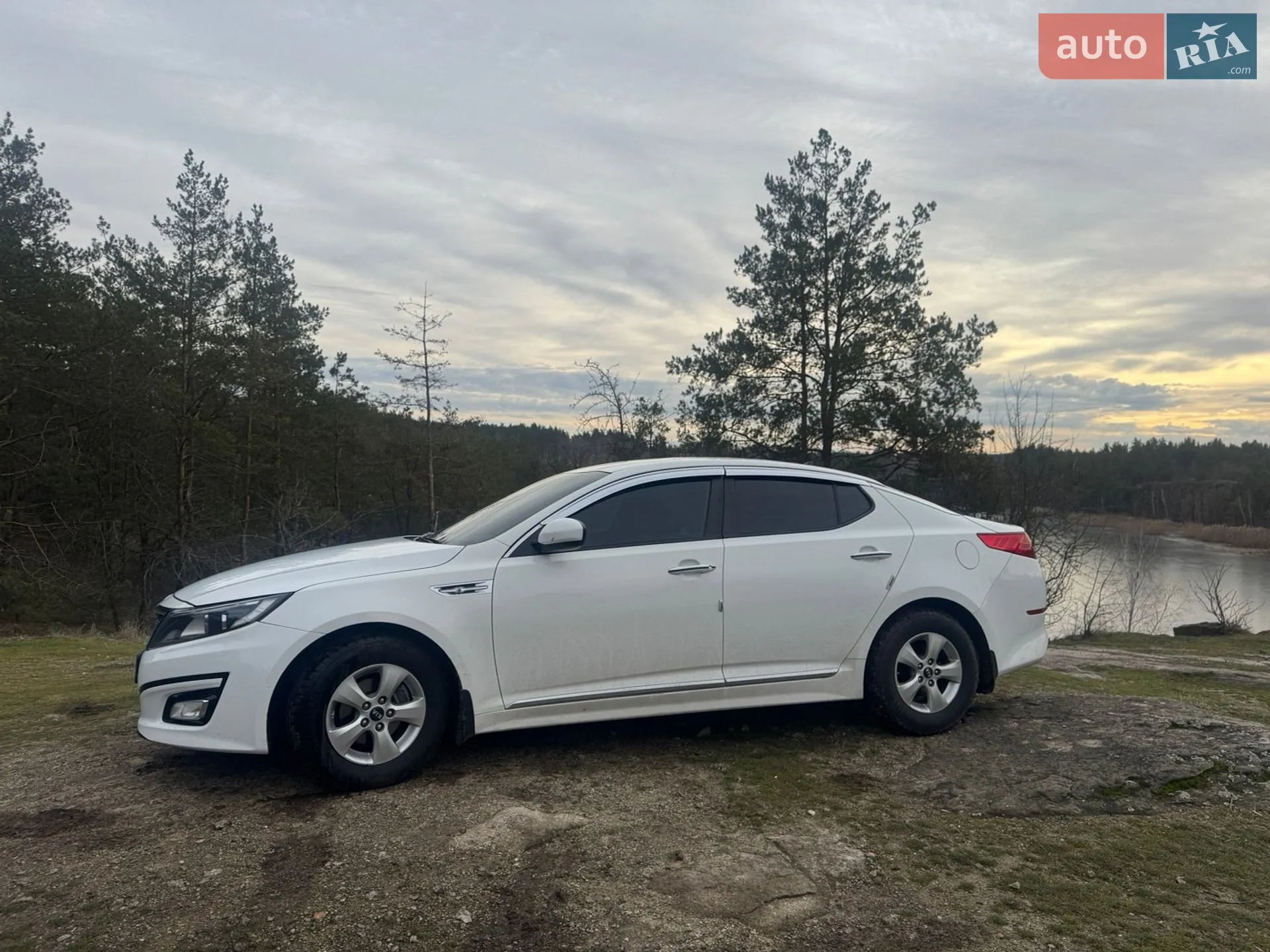 2015 Kia K5 - фото 1