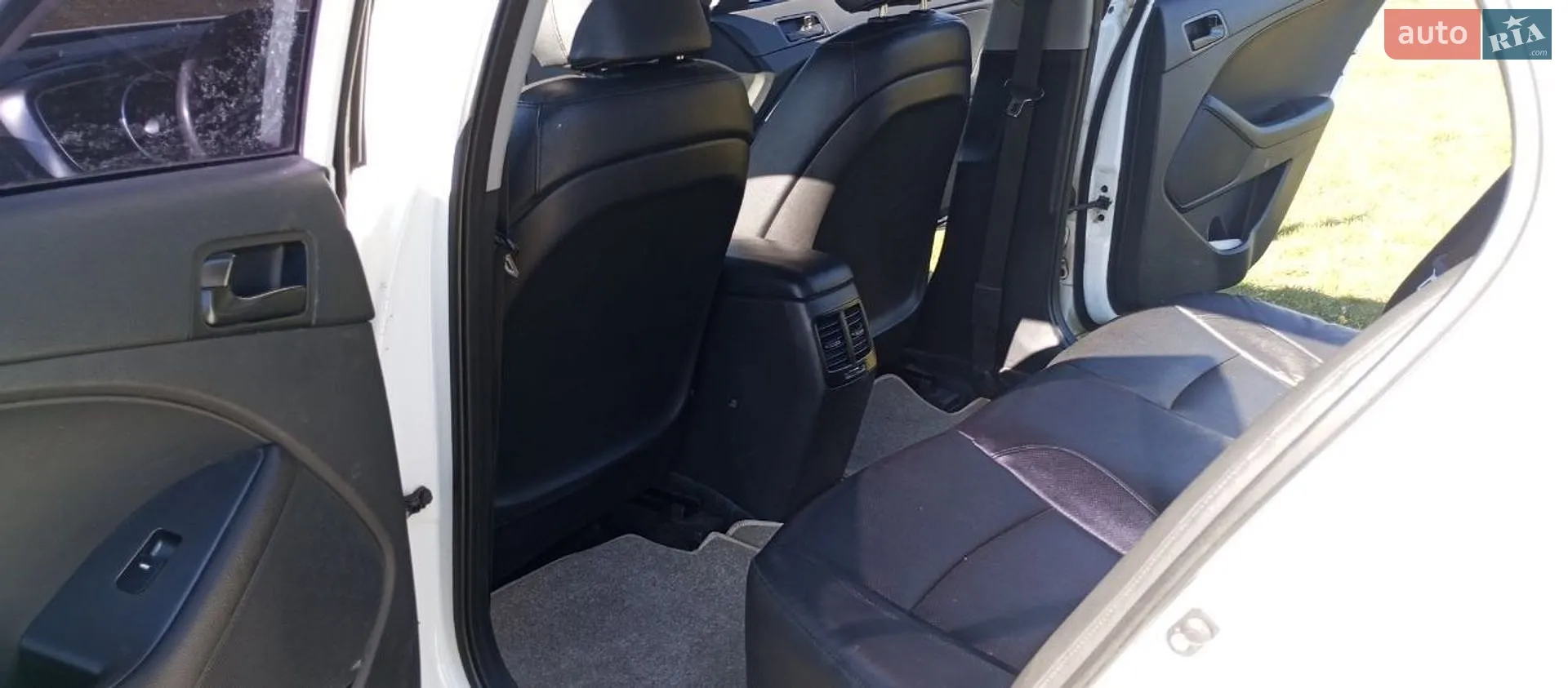 2014 Kia K5 - мініатюра 6