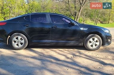 Седан Kia K5 2013 в Дніпрі