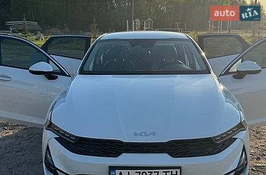 Седан Kia K5 2022 в Калиновке