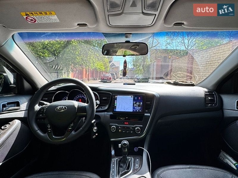 Седан Kia K5 2013 в Киеве