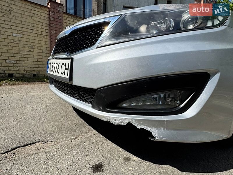 Седан Kia K5 2013 в Киеве