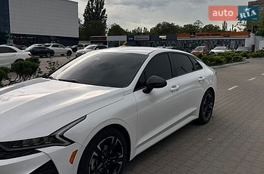 Седан Kia K5 2022 в Одессе