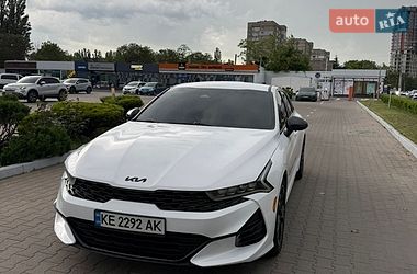 Седан Kia K5 2022 в Днепре