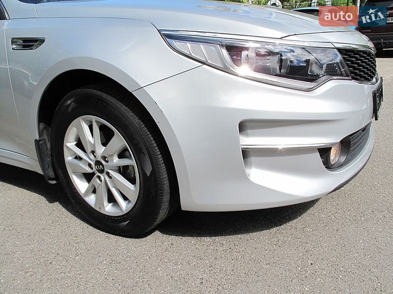 Седан Kia K5 2017 в Киеве фото 16 Седан Kia K5 2017 в Киеве