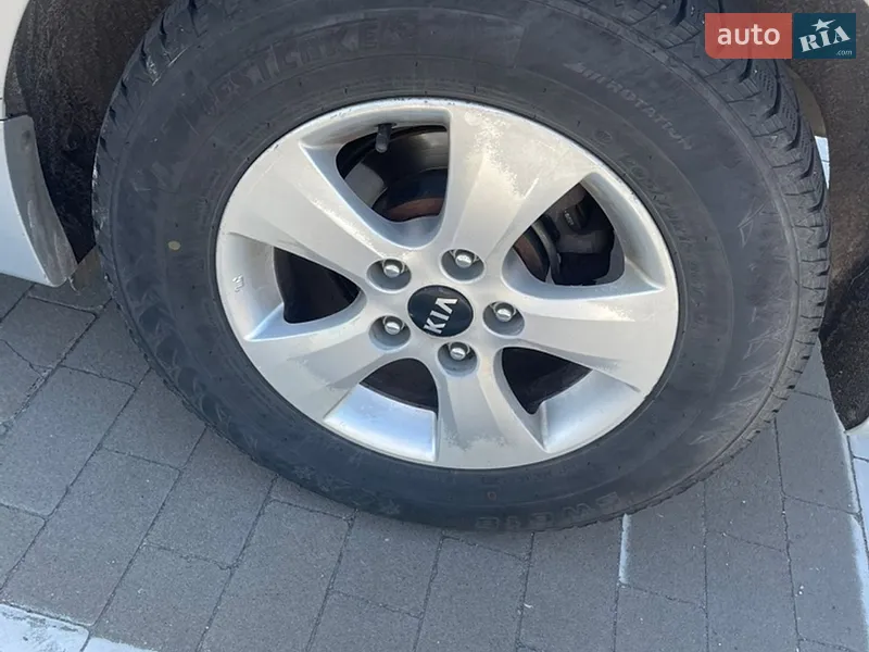 Kia K5 2014 VIN KNAGN418BEA490093 фото оголошення 24 з 60