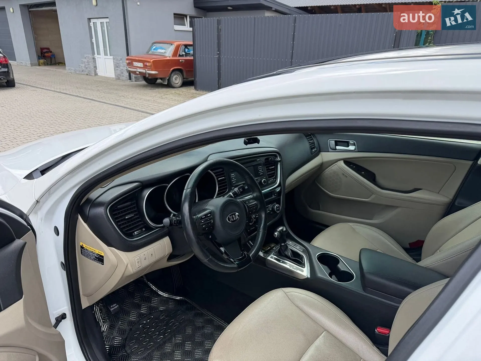 2014 Kia K5 - мініатюра 6