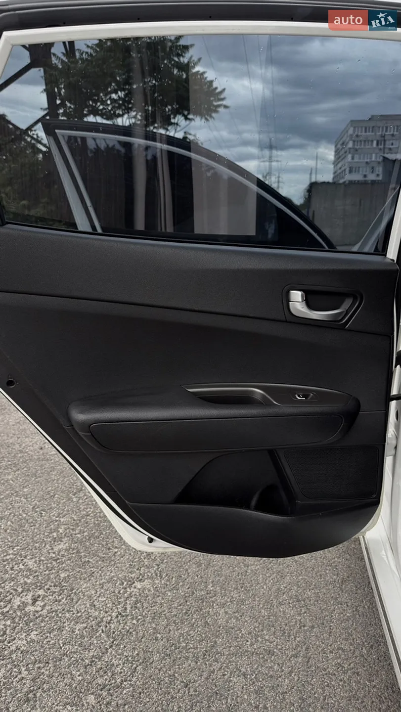 2018 Kia K5 - мініатюра 32