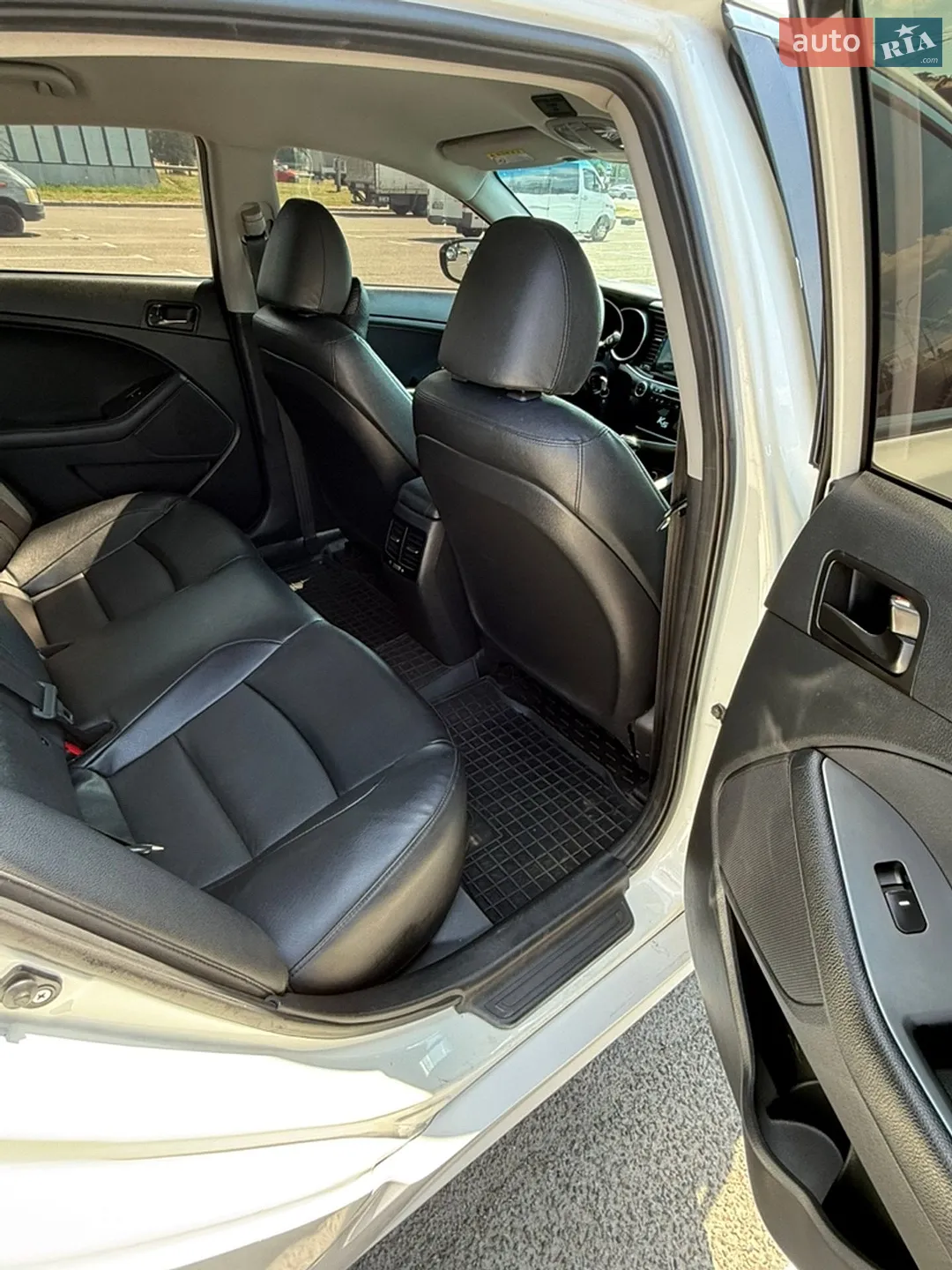 2015 Kia K5 - мініатюра 13
