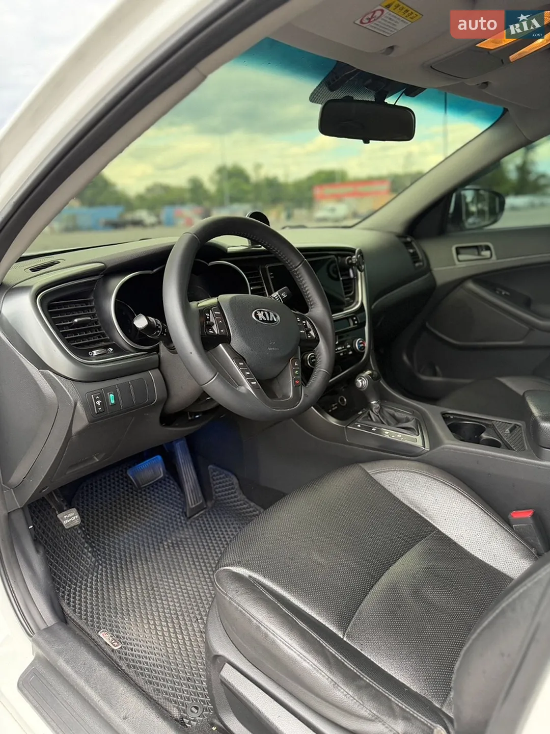 2013 Kia K5 - мініатюра 16