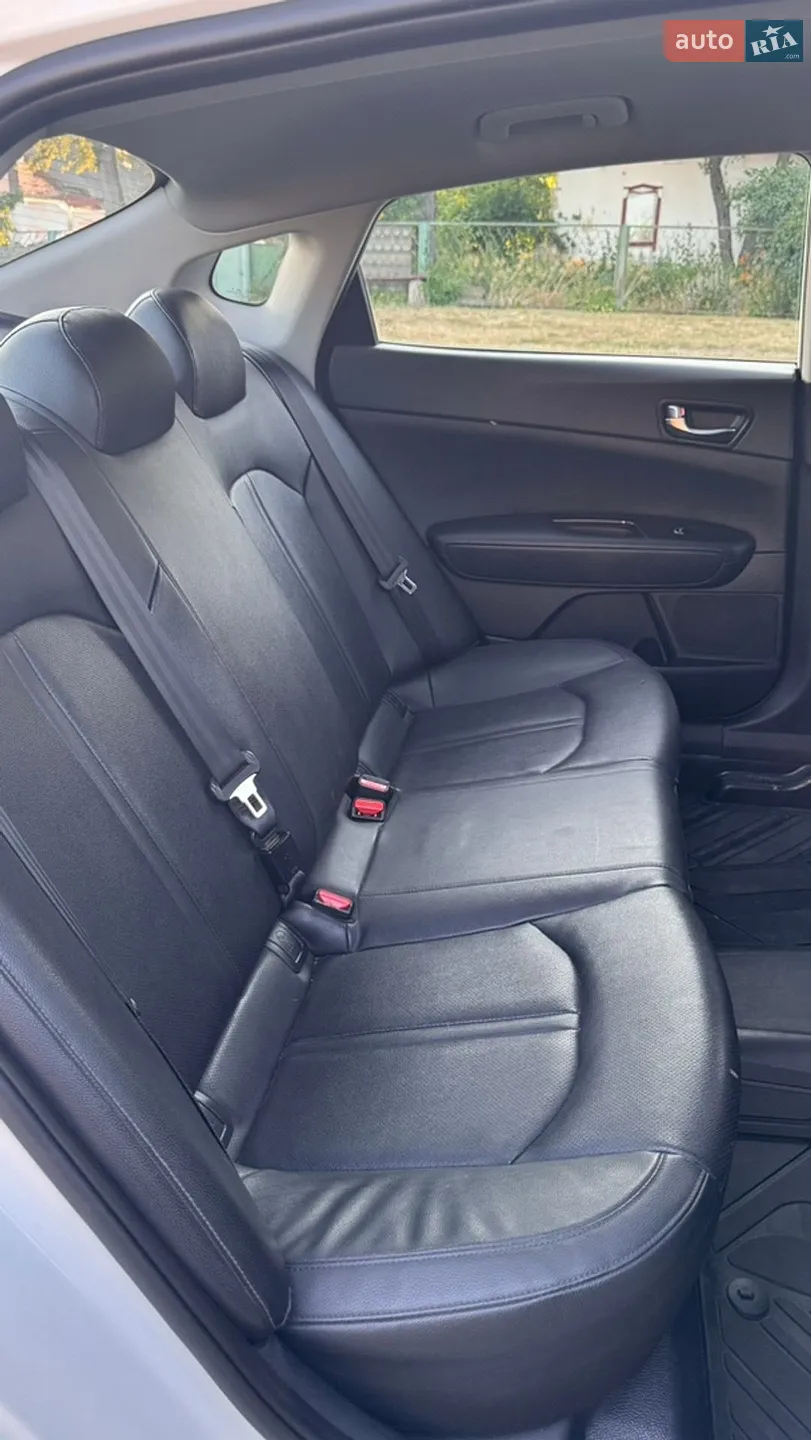 2015 Kia K5 - мініатюра 31