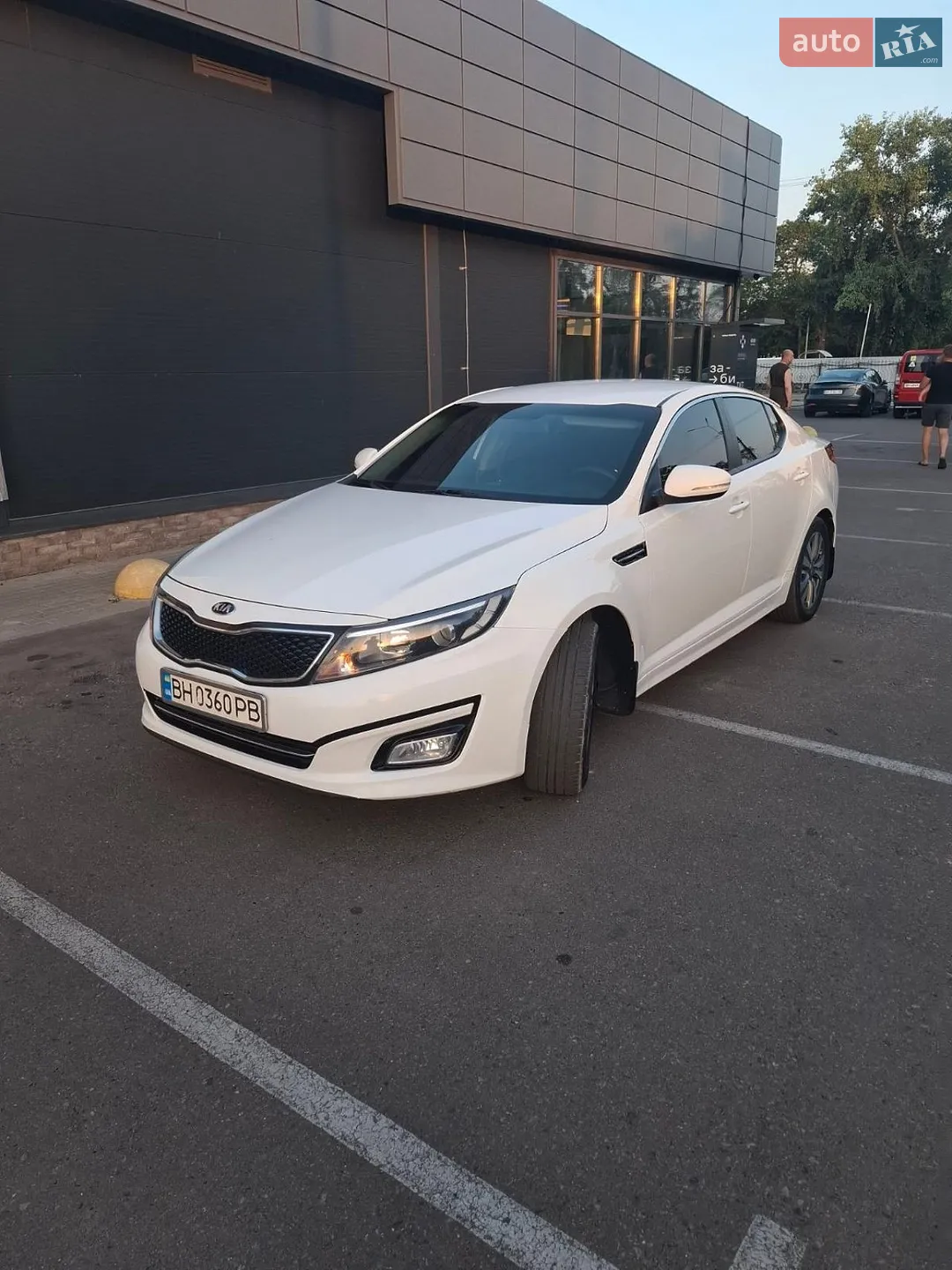 2014 Kia K5 - мініатюра 3