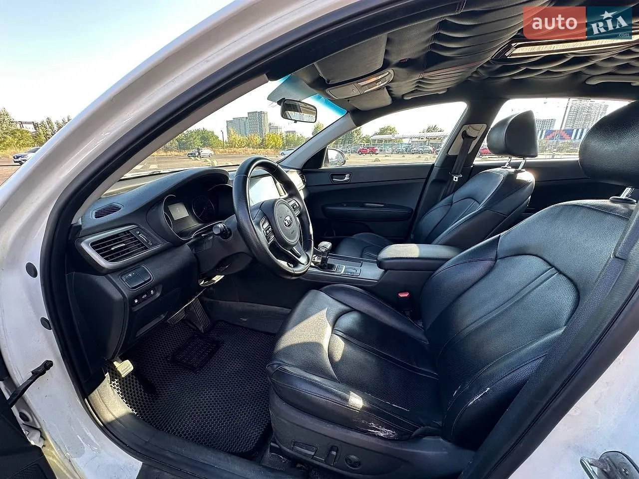 2017 Kia K5 - мініатюра 8