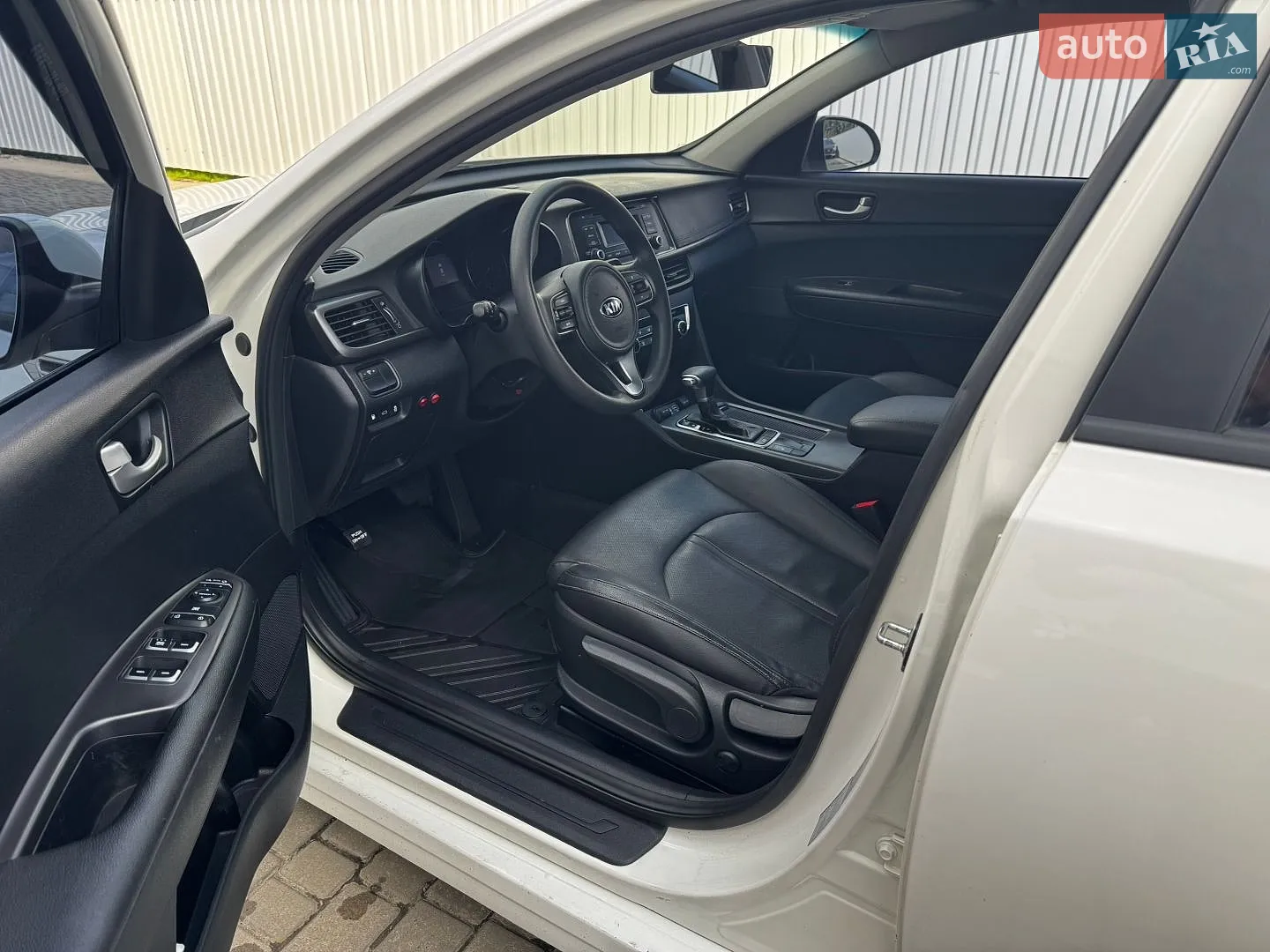2017 Kia K5 - мініатюра 7