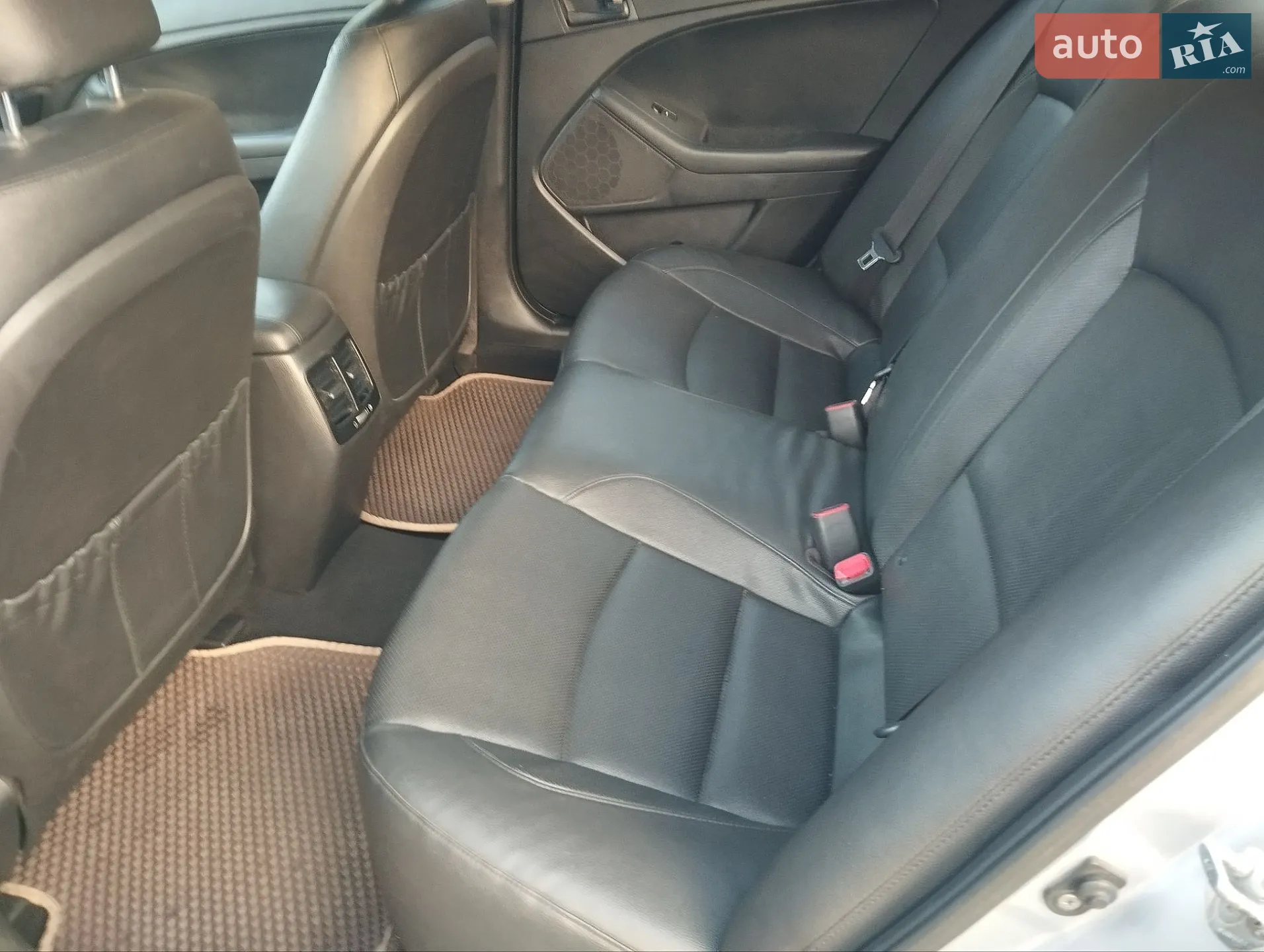 2014 Kia K5 - мініатюра 11