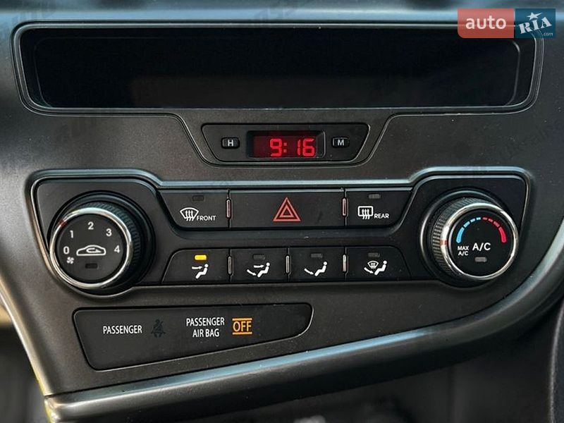 Седан Kia K5 2013 в Ивано-Франковске