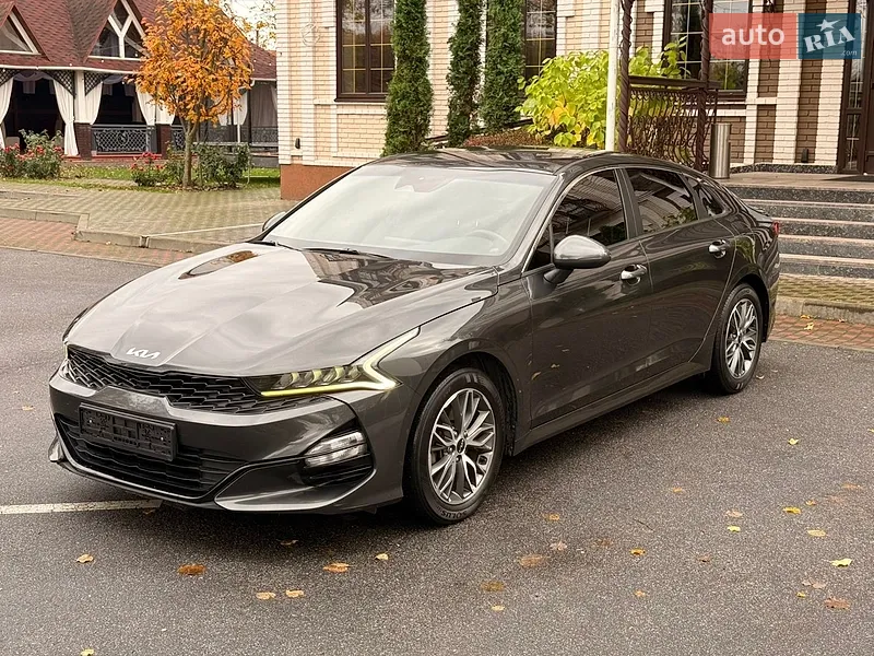 Kia K5