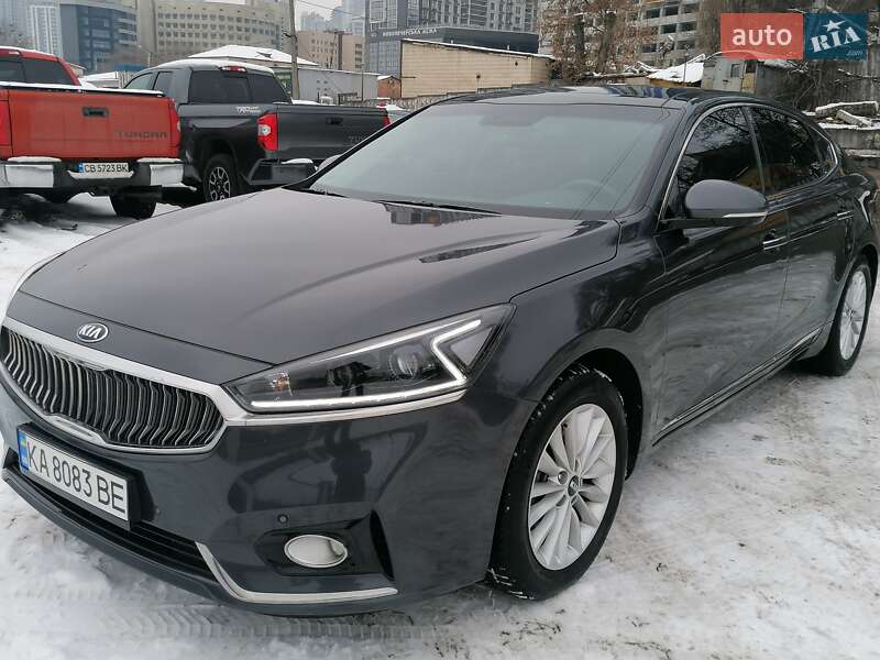 Седан Kia K7 2016 в Киеве
