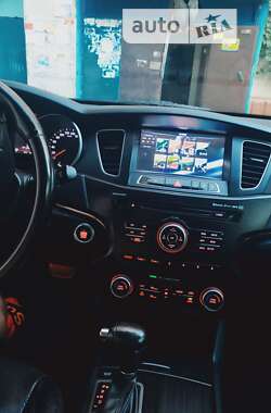 Седан Kia K7 2011 в 